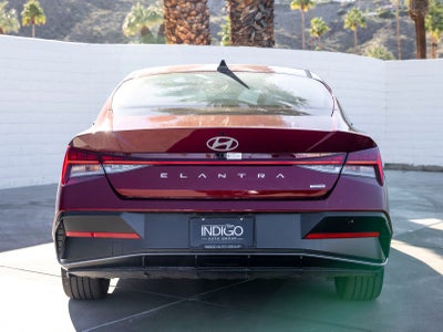 2025 Hyundai Elantra Hybrid Limited