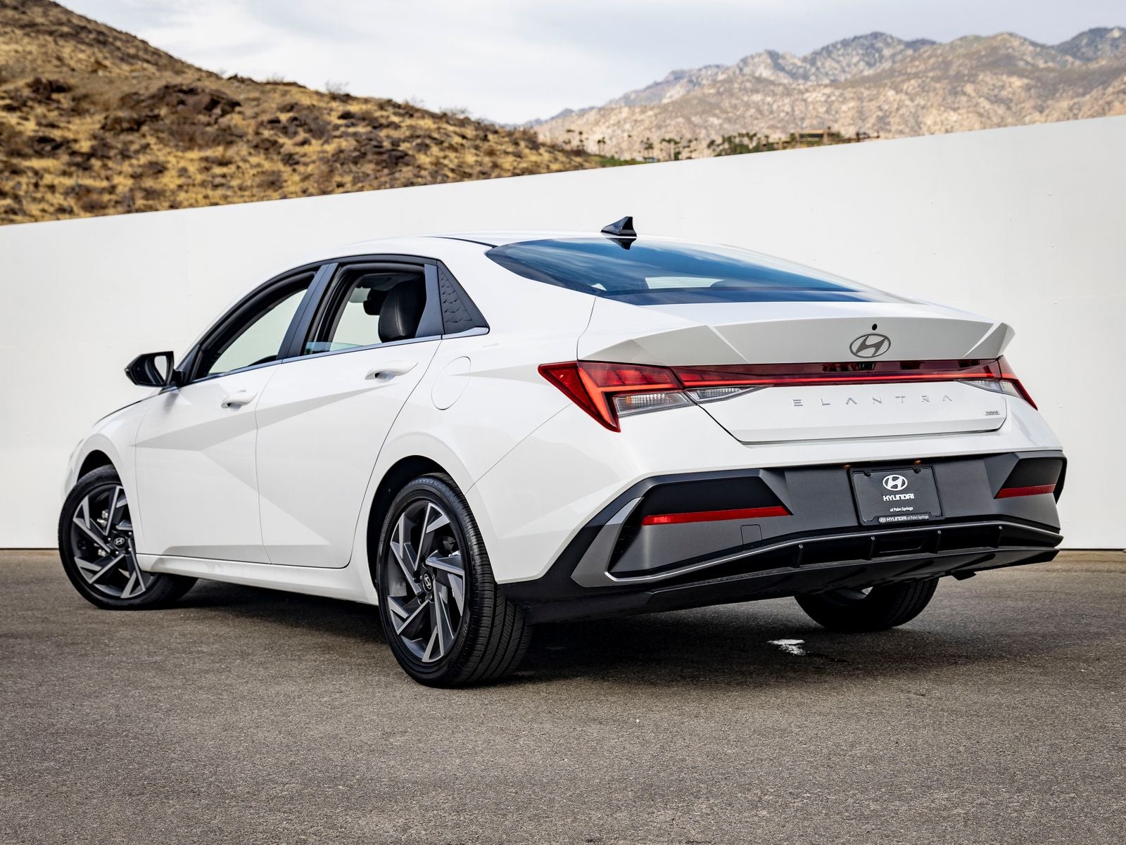2026 Hyundai Elantra Hybrid Limited