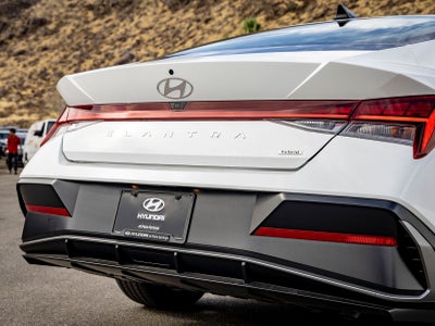 2026 Hyundai Elantra Hybrid Limited