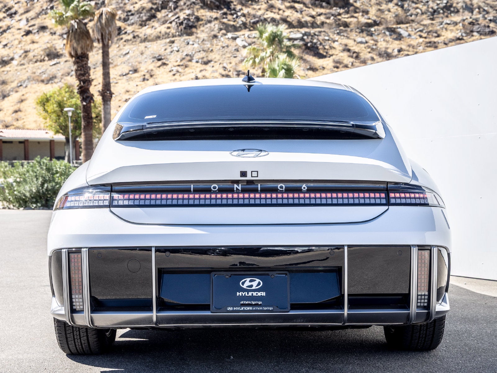 2024 Hyundai IONIQ 6 SE