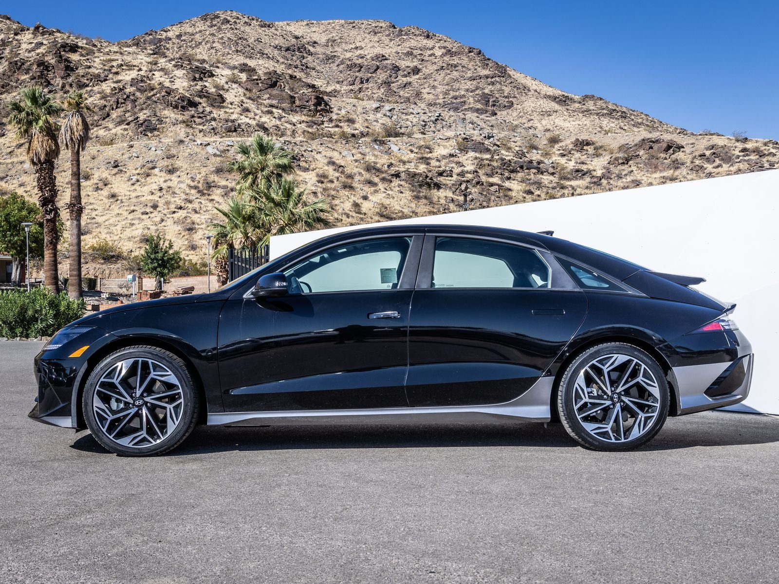 2024 Hyundai IONIQ 6 SEL