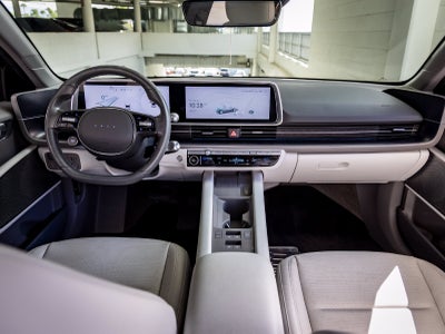 2025 Hyundai IONIQ 6 SEL