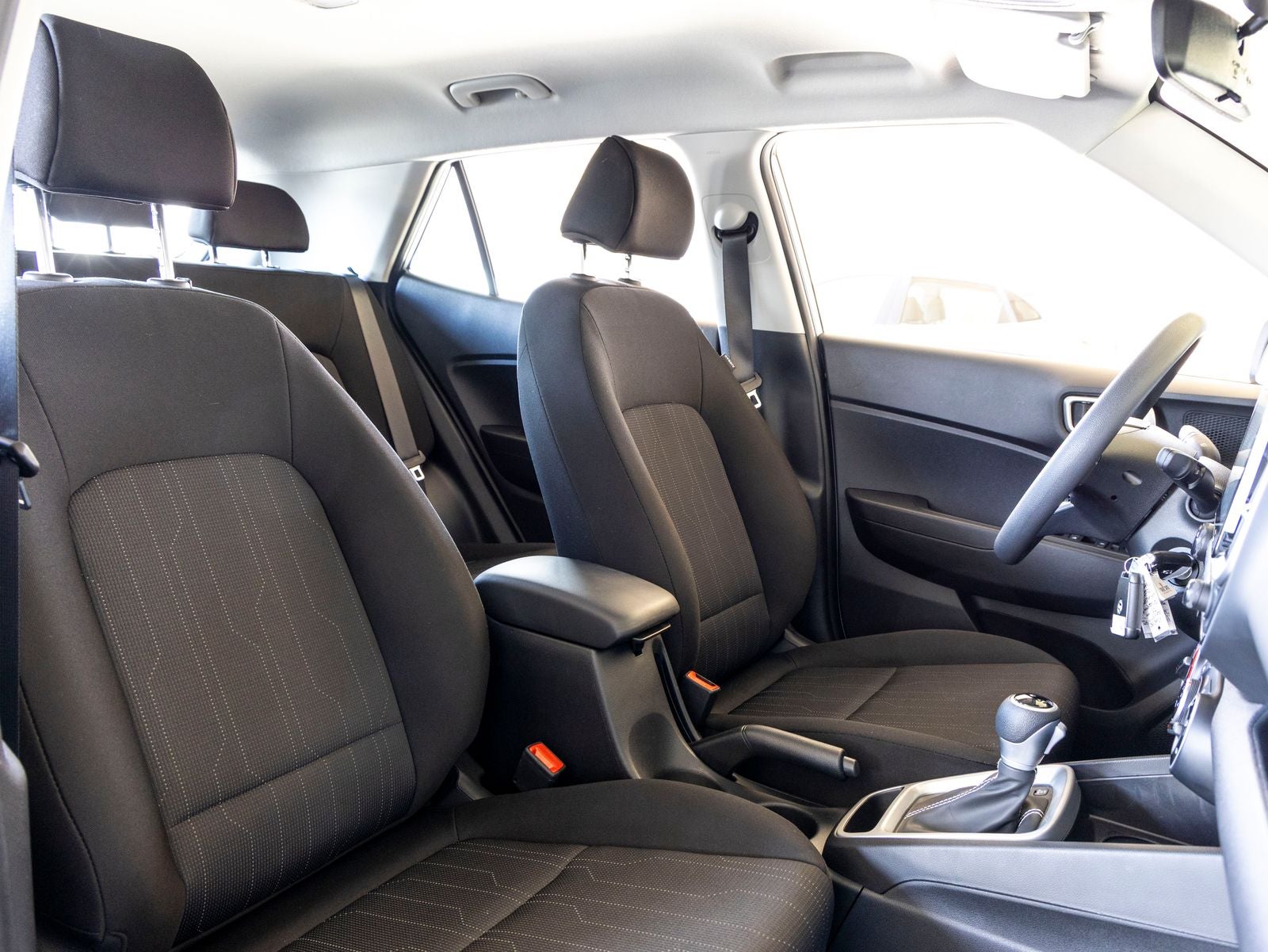 2025 Hyundai Venue SE