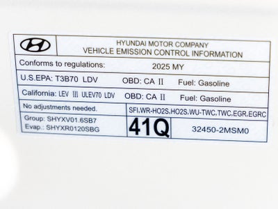 2025 Hyundai Venue SE