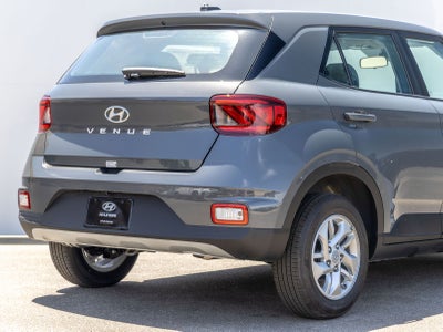 2026 Hyundai Venue SE