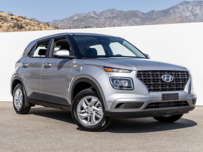 2026 Hyundai Venue SE