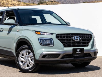 2026 Hyundai Venue SE