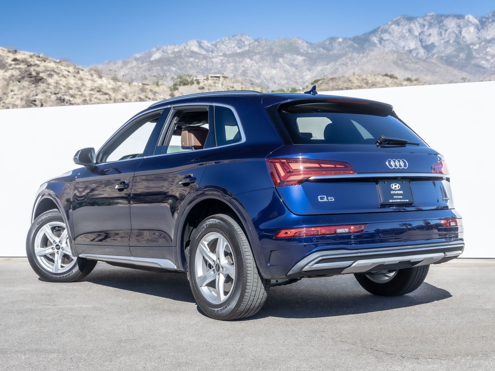 2023 Audi Q5 40 Premium quattro