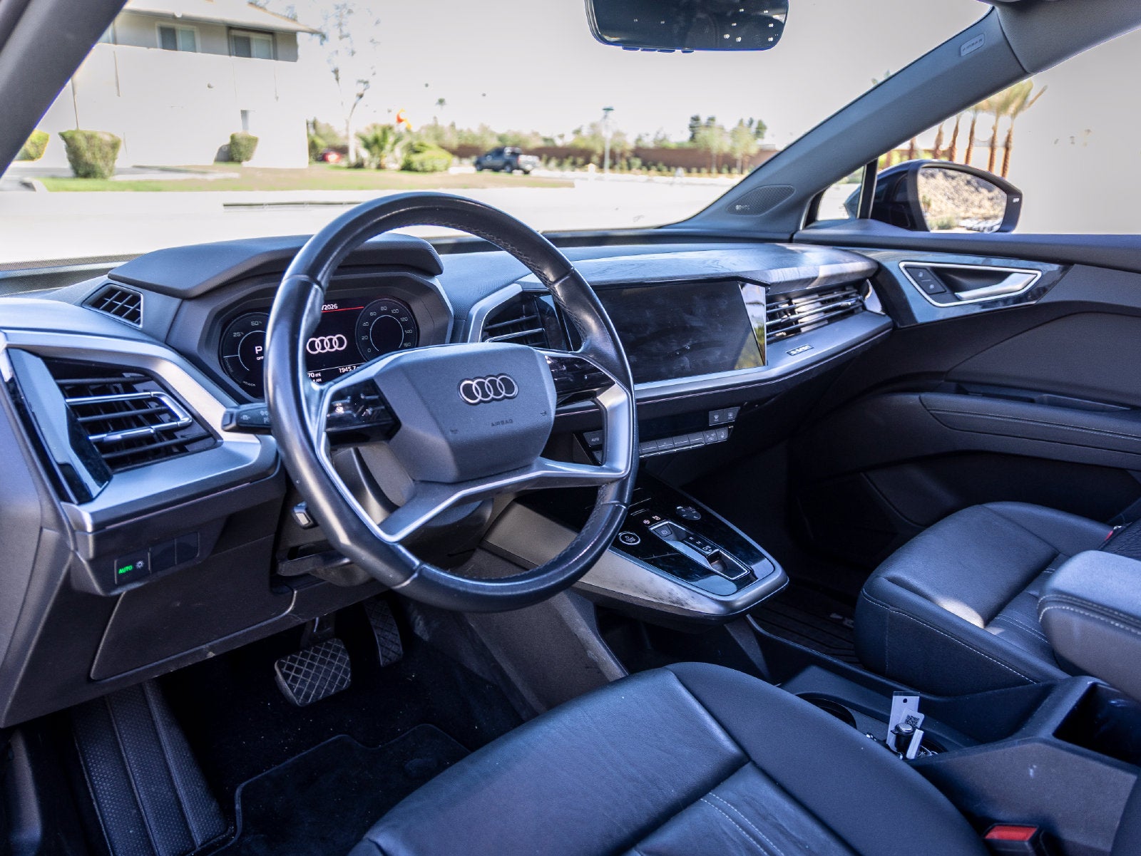 2024 Audi Q4 e-tron Premium Plus