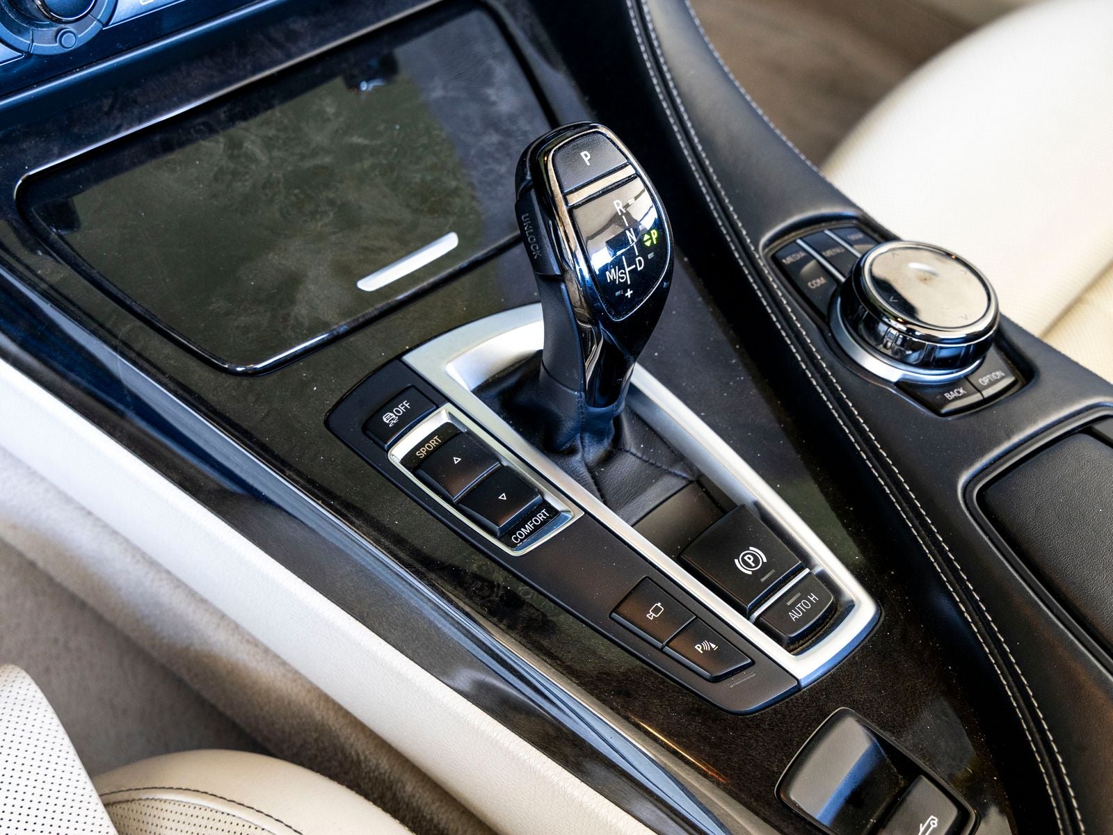 2017 BMW 6 Series 650i