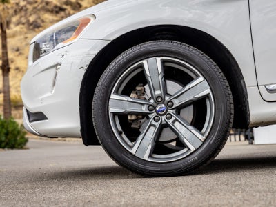 2017 Volvo XC60 T6 Dynamic