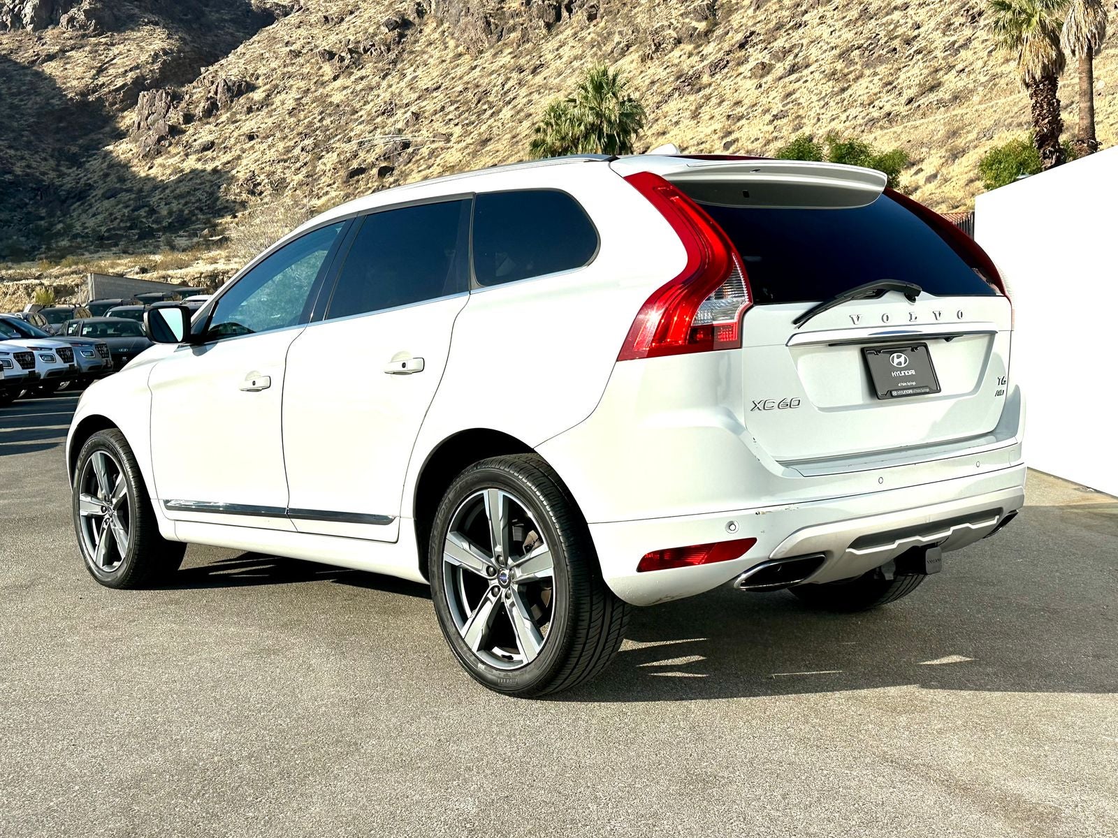 2017 Volvo XC60 T6 Dynamic