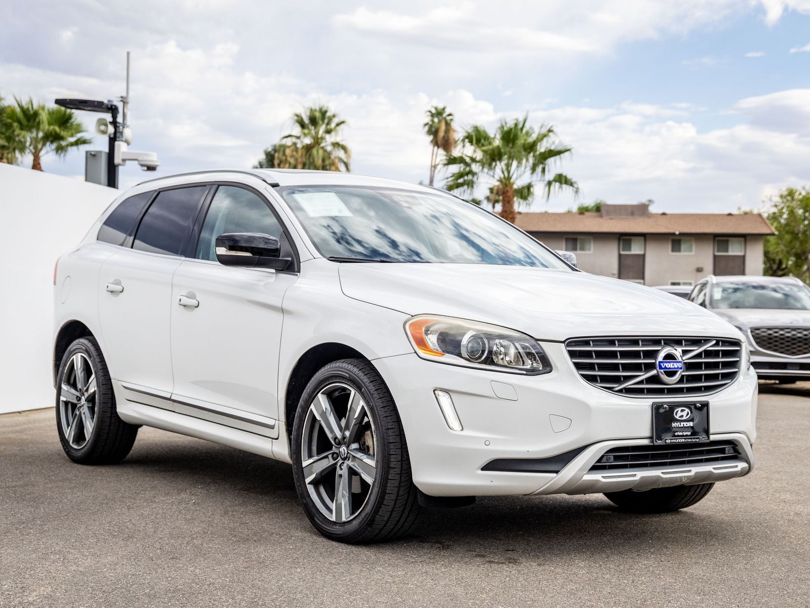 2017 Volvo XC60 T6 Dynamic