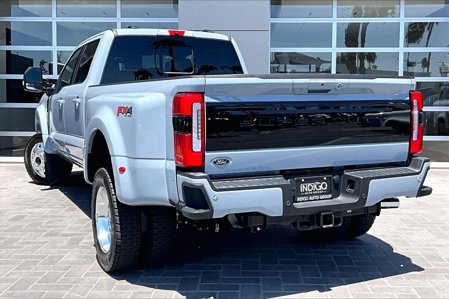 2025 Ford F-450SD Platinum DRW