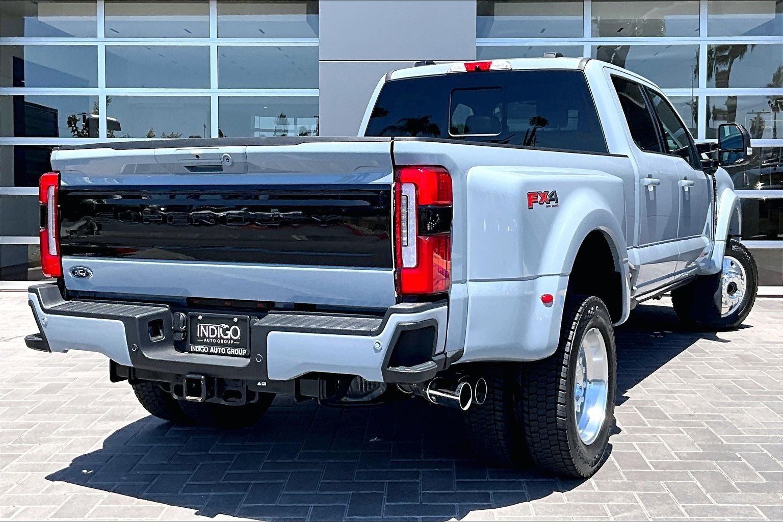 2025 Ford F-450SD Platinum DRW