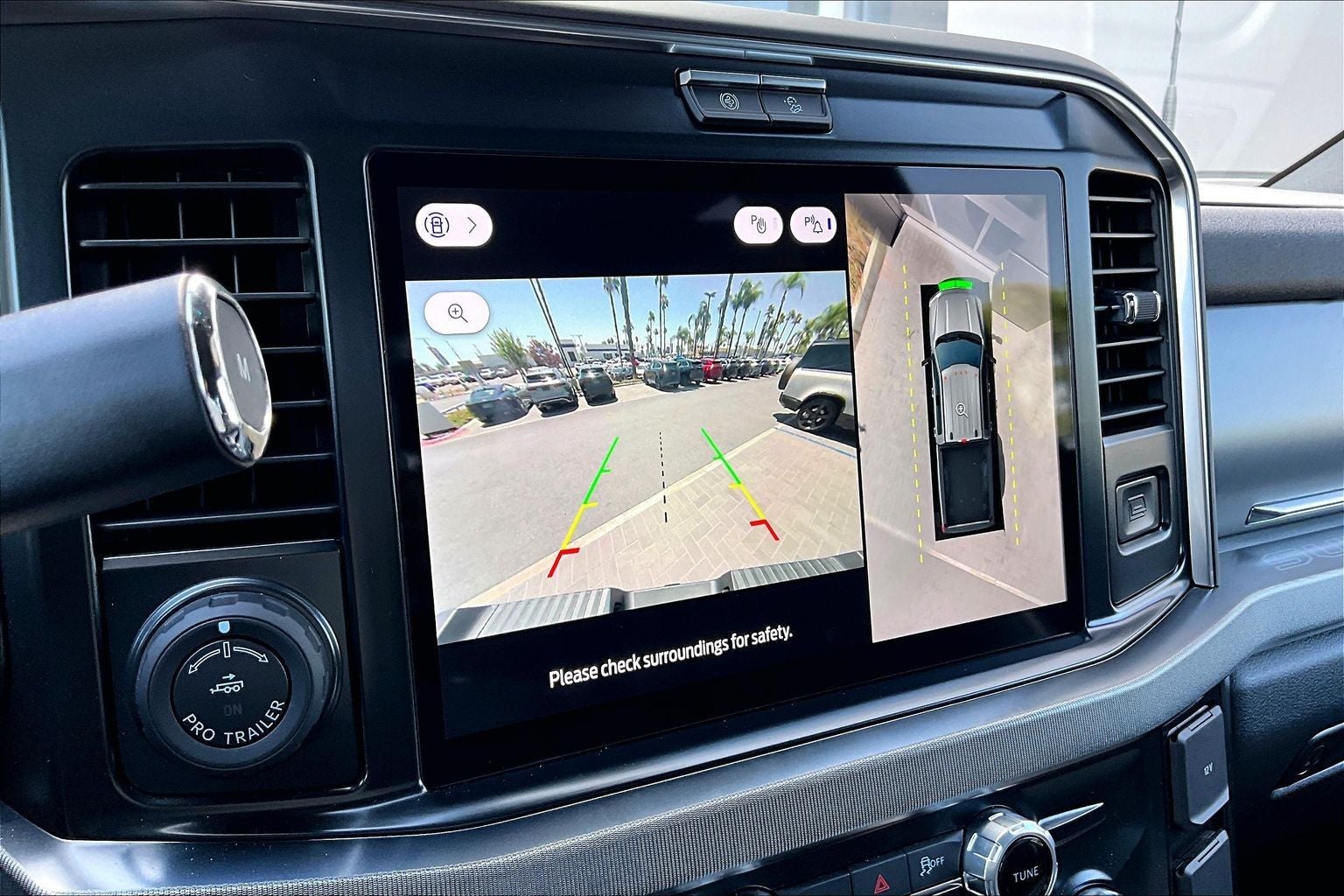 2025 Ford F-450SD Platinum DRW