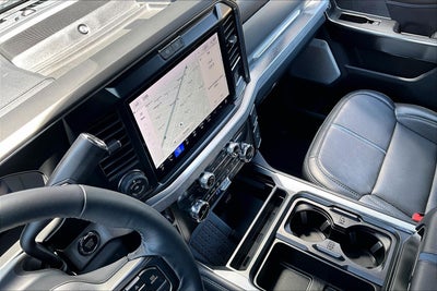 2025 Ford F-450SD Platinum DRW