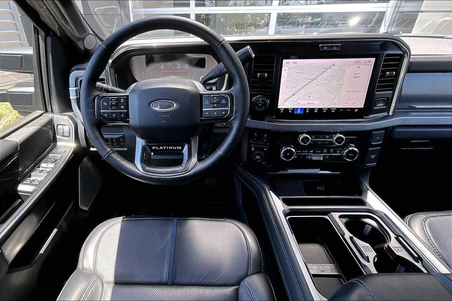 2025 Ford F-450SD Platinum DRW