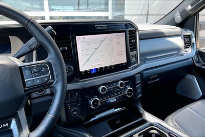 2025 Ford F-450SD Platinum DRW