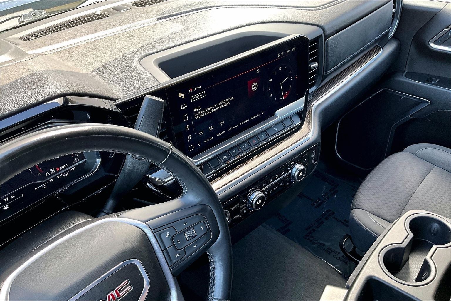 2024 GMC Sierra 1500 SLE