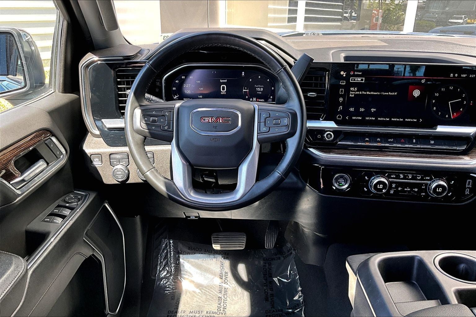 2024 GMC Sierra 1500 SLE