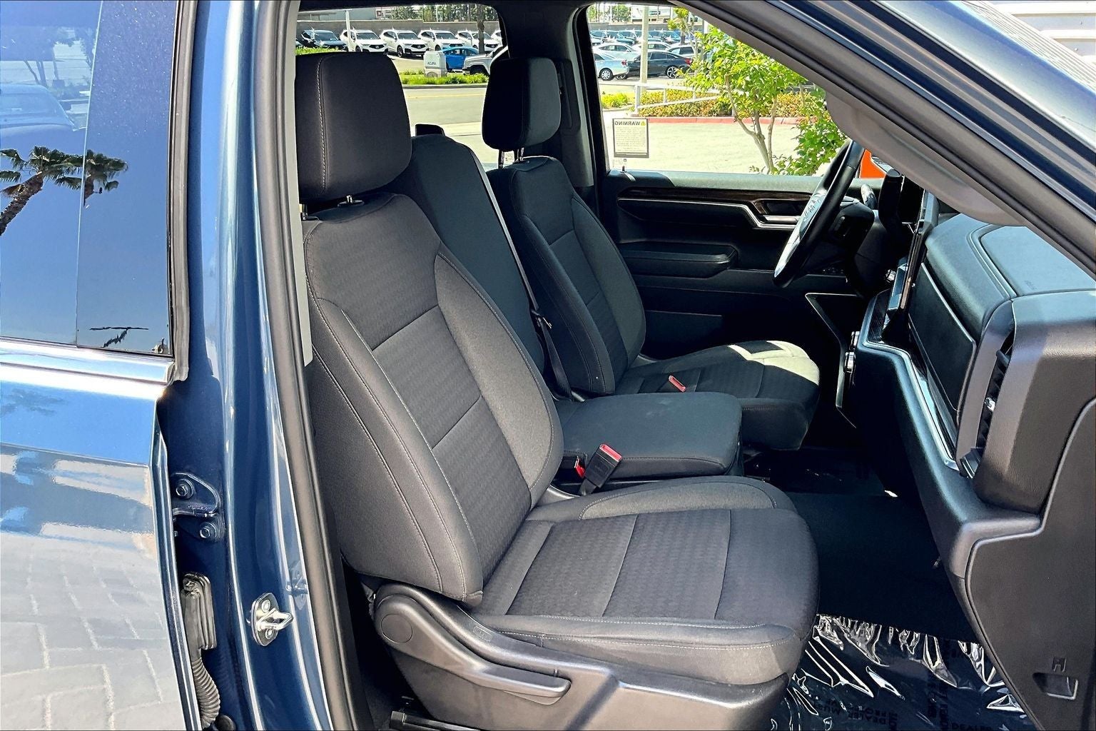 2024 GMC Sierra 1500 SLE