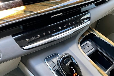 2022 Cadillac Escalade Sport Platinum