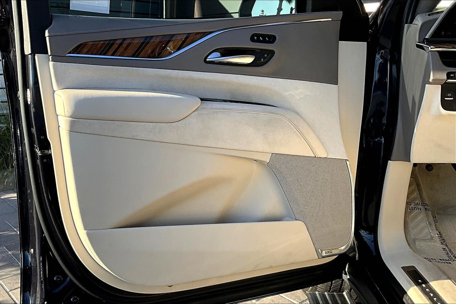 2023 Cadillac Escalade Sport Platinum