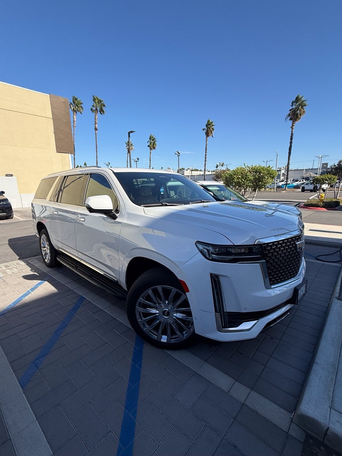 2021 Cadillac Escalade ESV Premium
