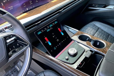 2025 Cadillac Escalade Sport Platinum