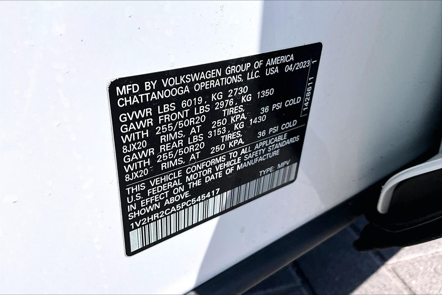 2023 Volkswagen Atlas 3.6L V6 SE w/Technology