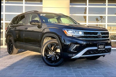 2022 Volkswagen Atlas 3.6L V6 SE w/Technology