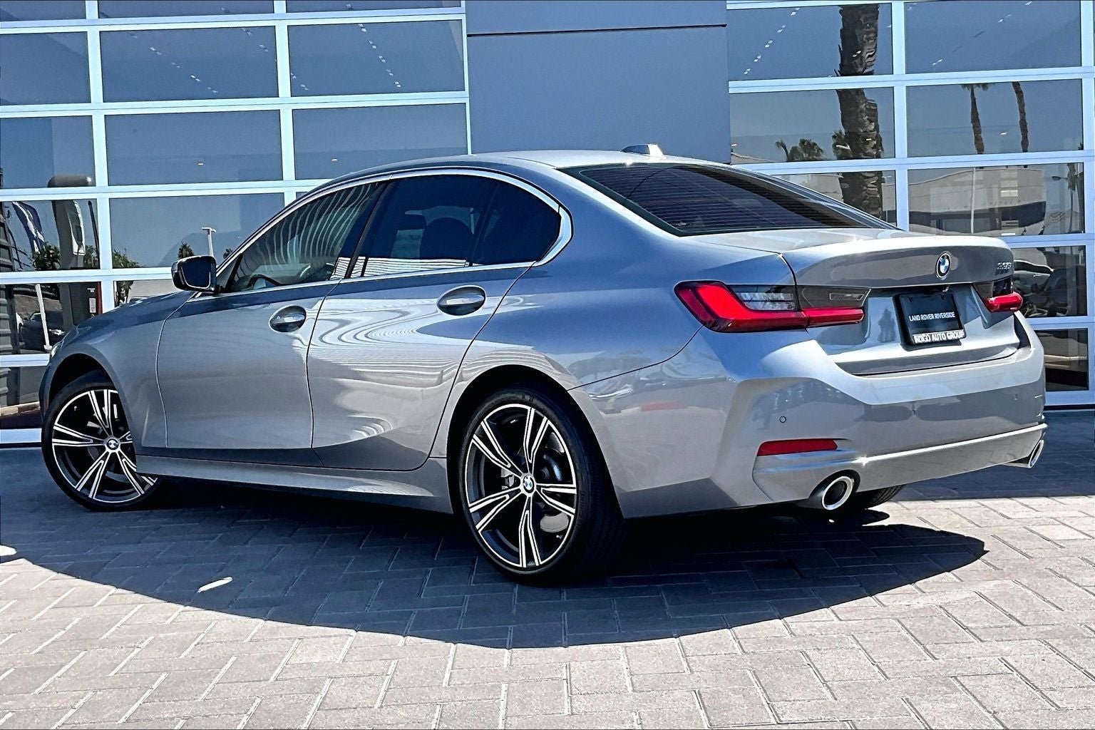 2024 BMW 3 Series 330i