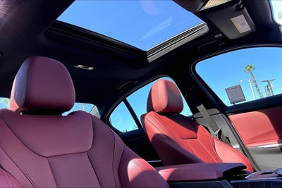 2024 BMW 3 Series 330i