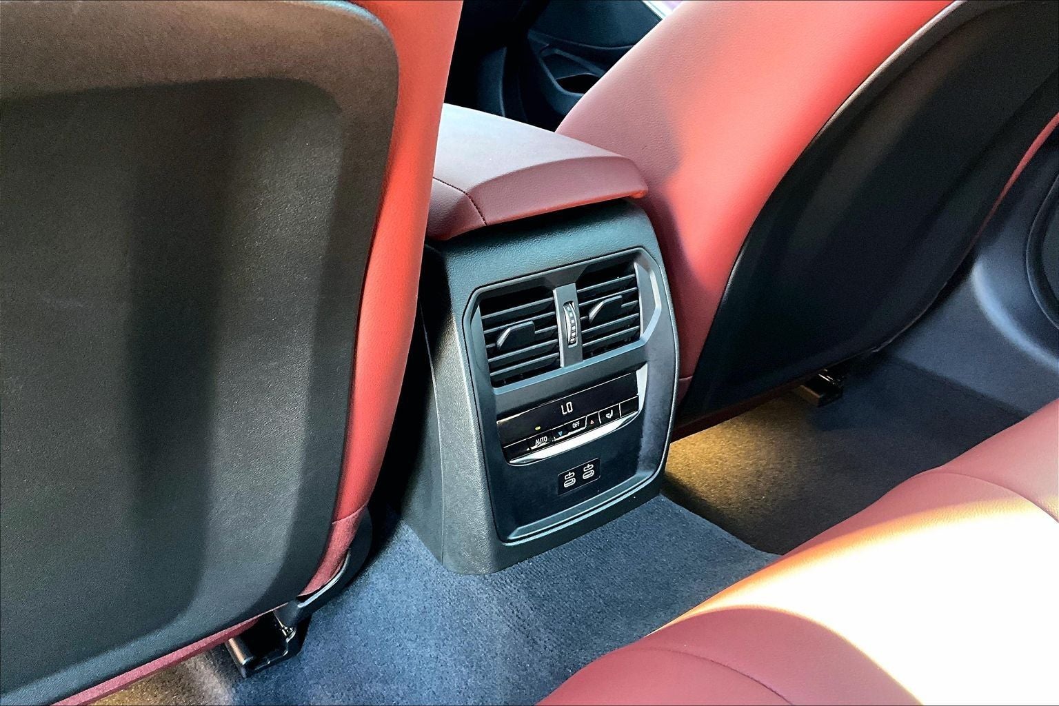 2024 BMW 3 Series 330i