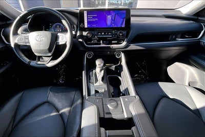2025 Toyota Grand Highlander Hybrid XLE