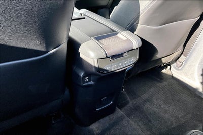 2025 Toyota Grand Highlander Hybrid XLE
