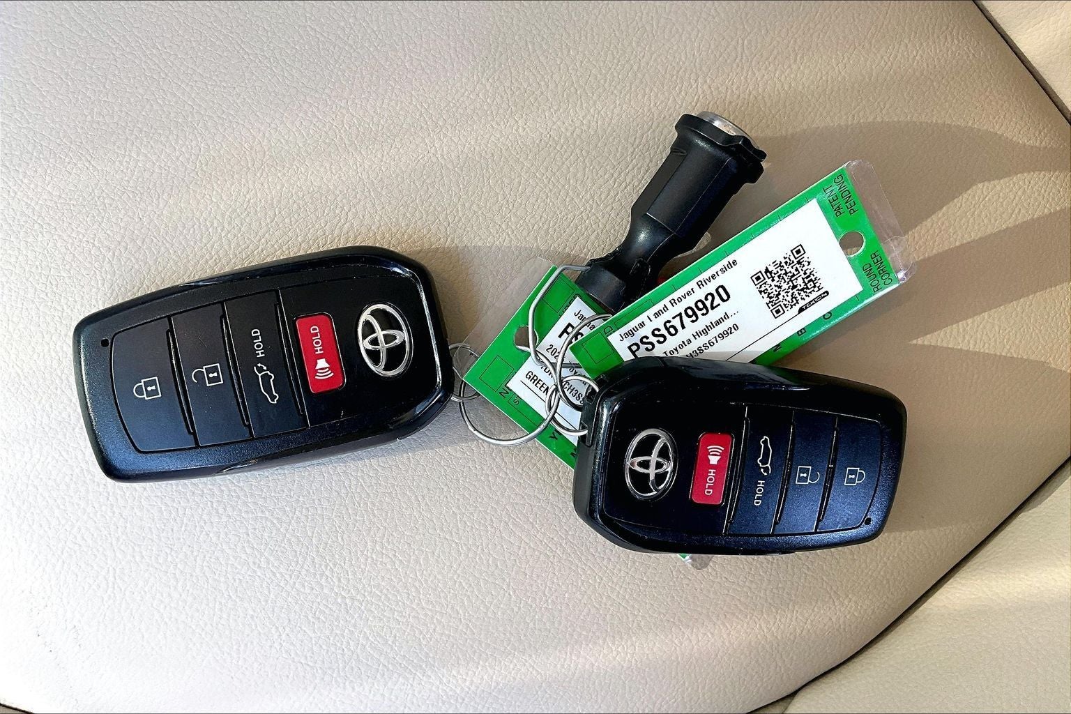2025 Toyota Highlander Hybrid XLE