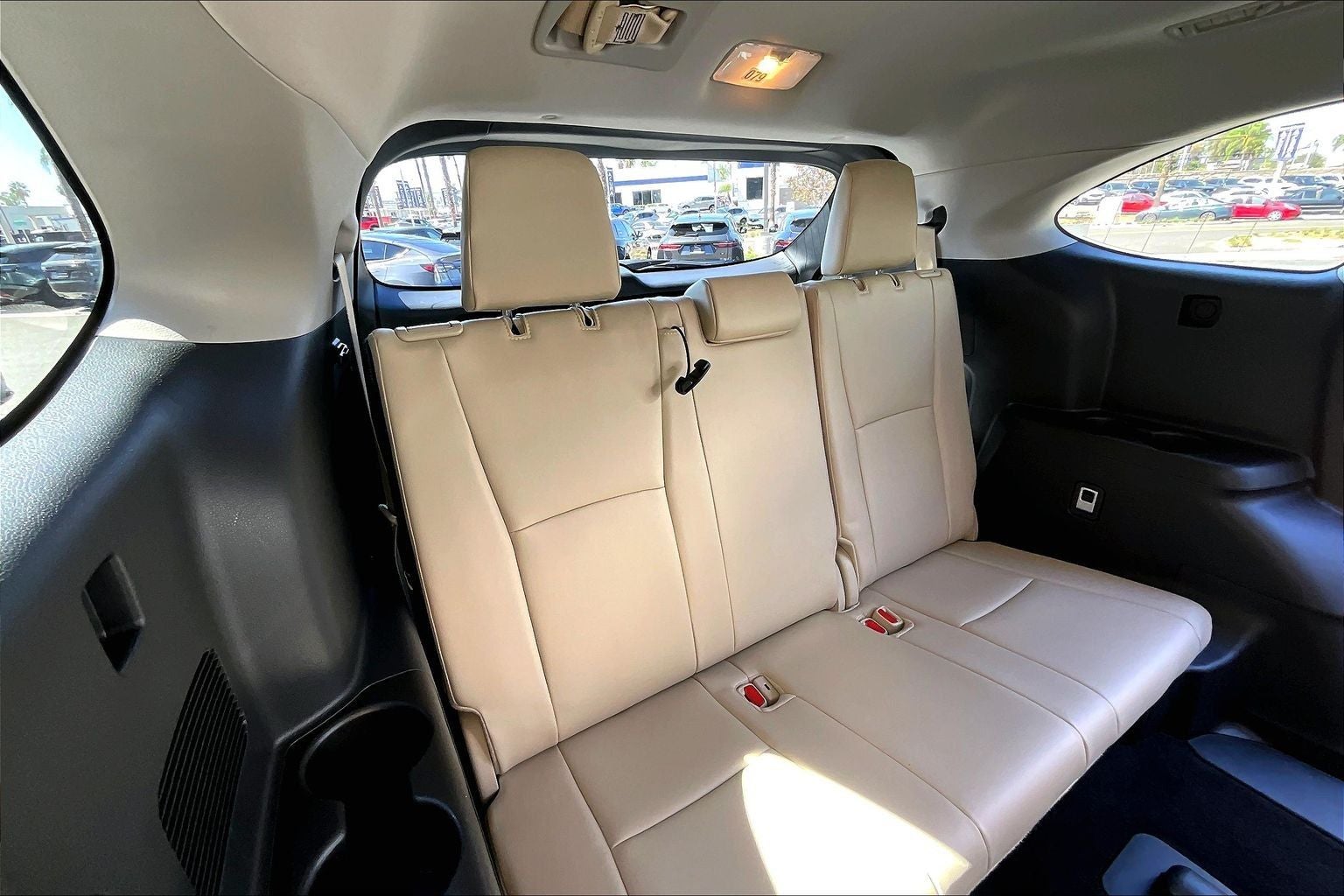 2025 Toyota Highlander Hybrid XLE