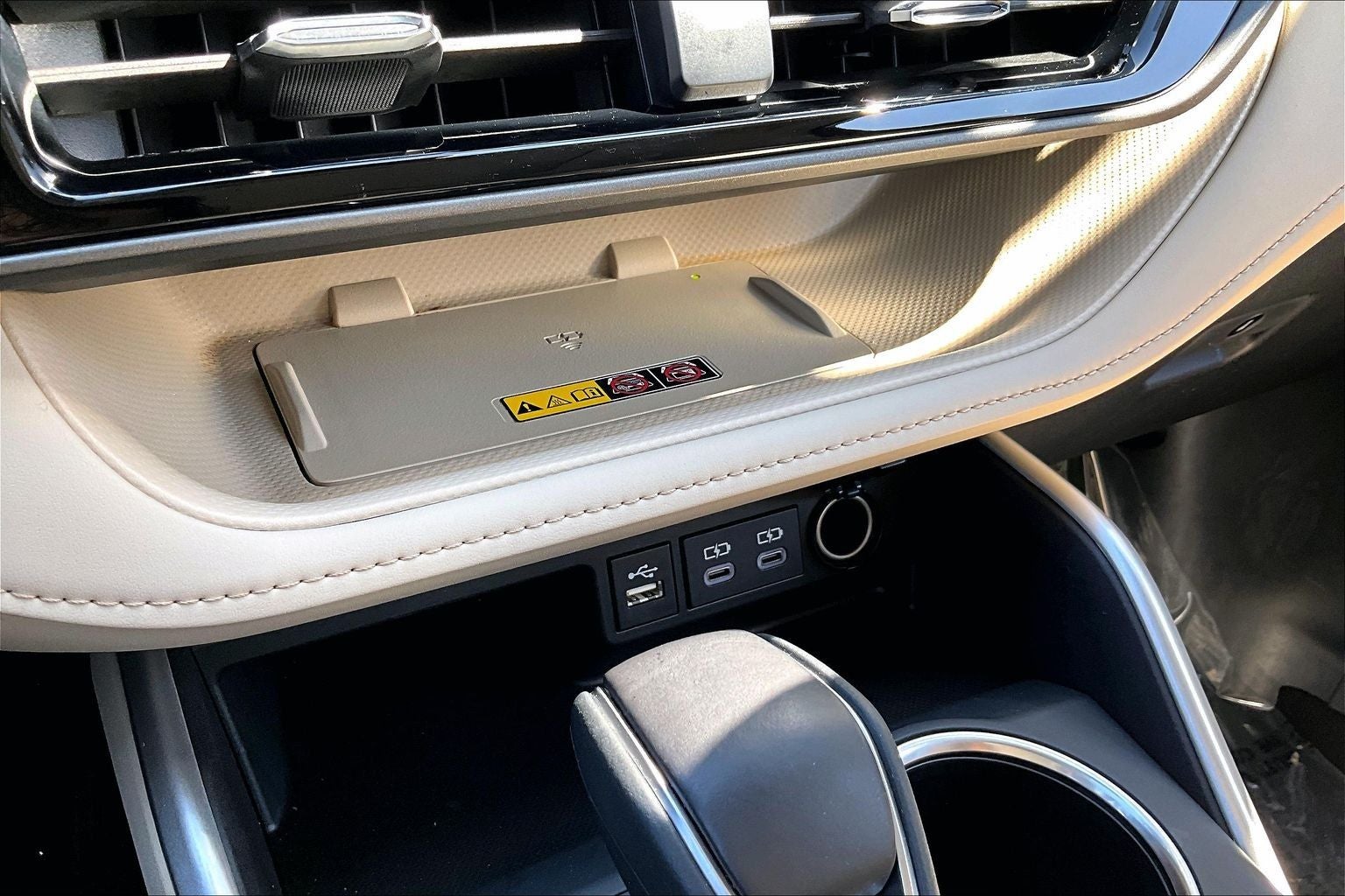2025 Toyota Highlander Hybrid XLE