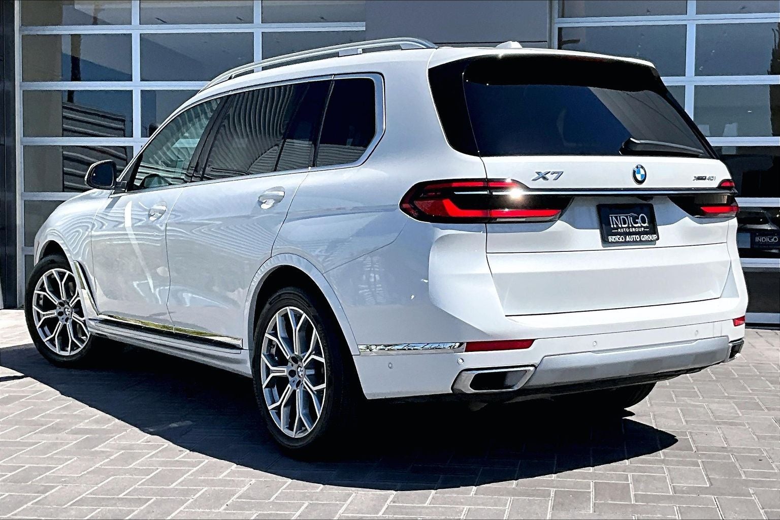 2025 BMW X7 xDrive40i