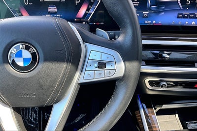 2025 BMW X7 xDrive40i