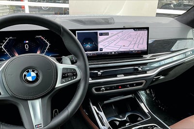 2025 BMW X7 xDrive40i
