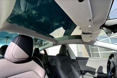 2025 Tesla Model 3 Long Range