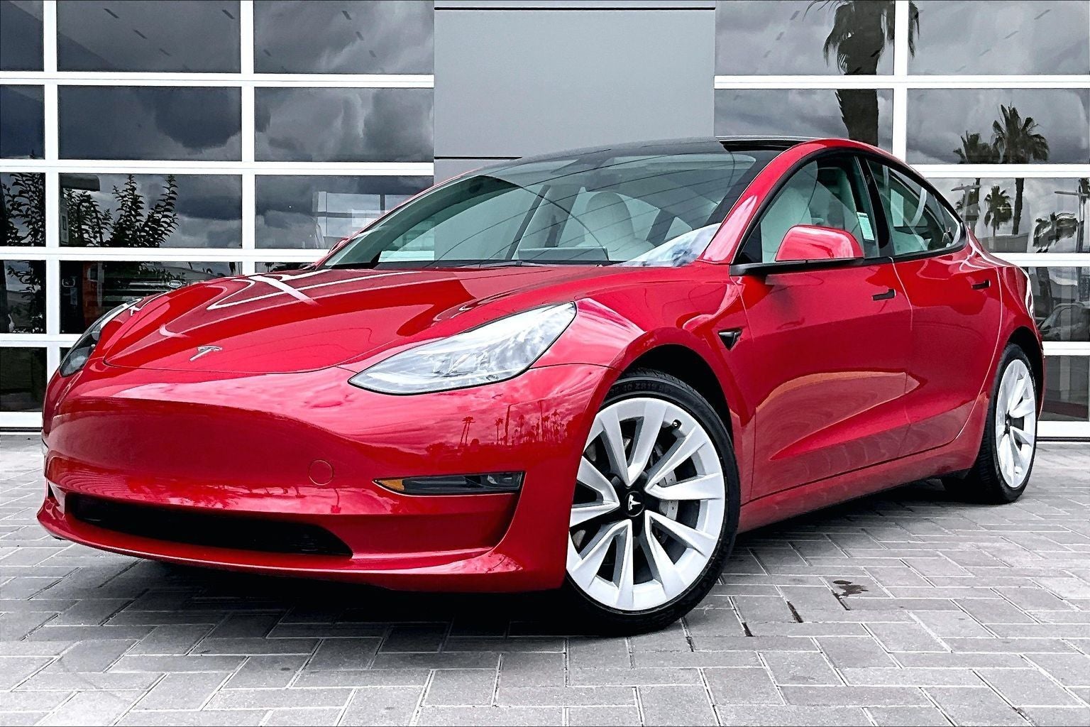 2023 Tesla Model 3 Base