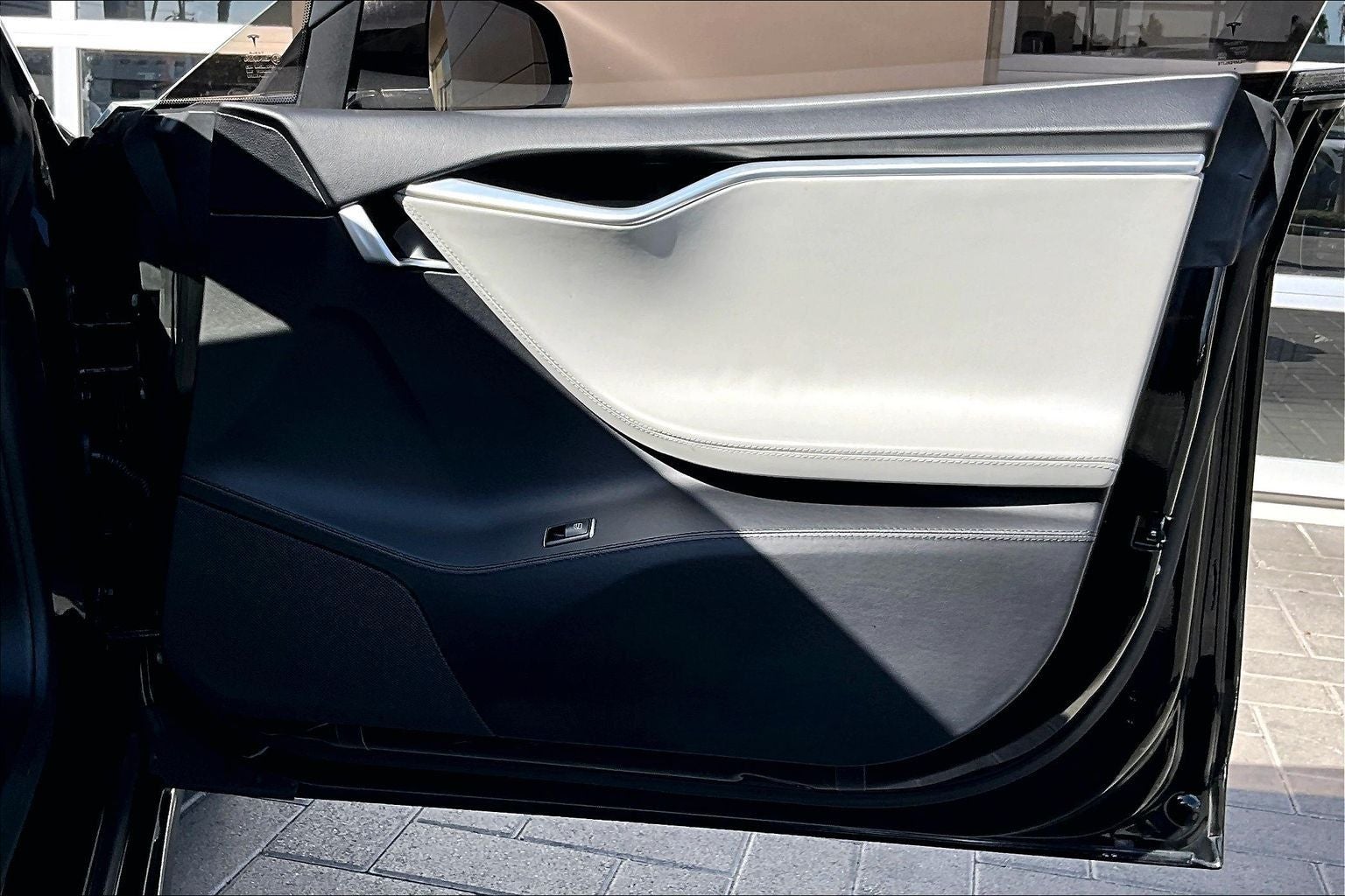 2013 Tesla Model S Base