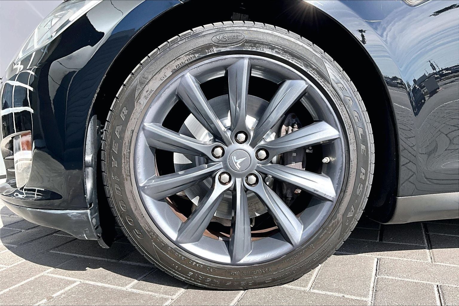 2013 Tesla Model S Base