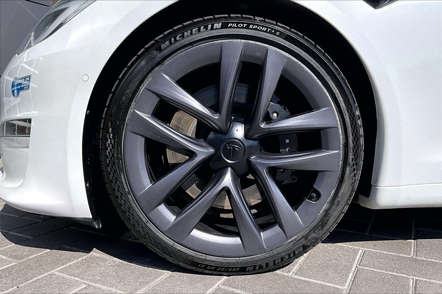 2021 Tesla Model S Long Range