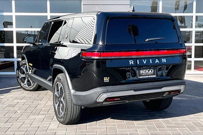 2024 Rivian R1S Adventure
