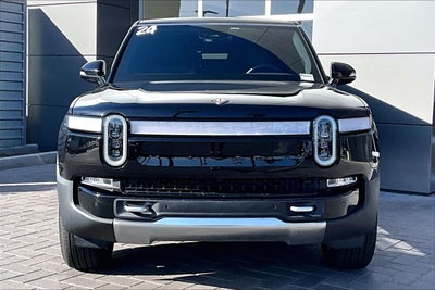 2024 Rivian R1S Adventure